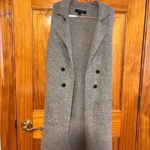 Gray Double-Breasted Sleeveless Coat